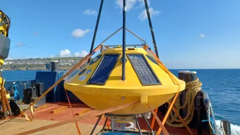 Orsted Specialist buoy