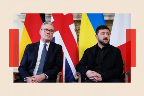 EPA/Shutterstock British Prime Minister Keir Starmer (L) Ukraine's President Volodymyr Zelensky (R) 