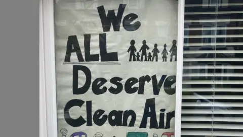 Susannah Wilson We all deserve clean air poster