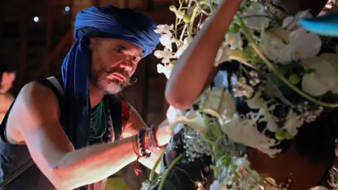 Netflix The Big Flower Fight