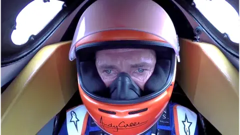 BLOODHOUND SSC Visor (misted) up