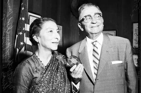 Getty Images Former Sheriff of Bombay, India, 03 July 1957. Mrs Mithan Jamshed Lam (former sheriff of Bombay);Sheriff Eugene Biscailuz