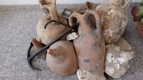 Guardia Civil The objects found in Alicante