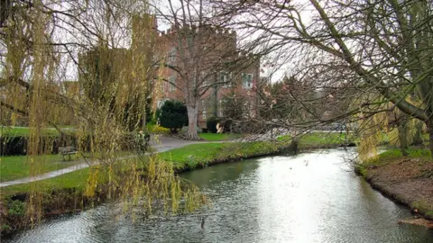 Geograph/Melvyn Cousins Hertford Castle