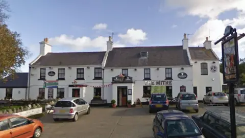 Google Maps Mitre pub