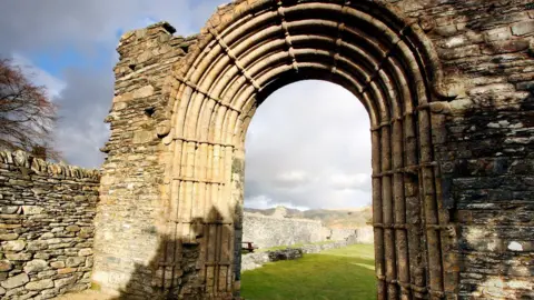 PA Media Strata Florida