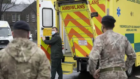 Getty Images Soldiers training to drive ambulances during the Covid pandemic