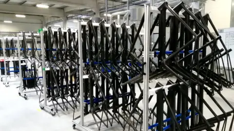 Pedro Garcia Carbon Team frames