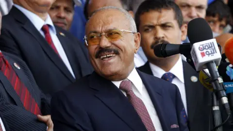 EPA Ali Abdullah Saleh (C) attends a rally marking the 35th anniversary of the formation of his General People's Congress party in Sanaa, Yemen (24 August 2017)