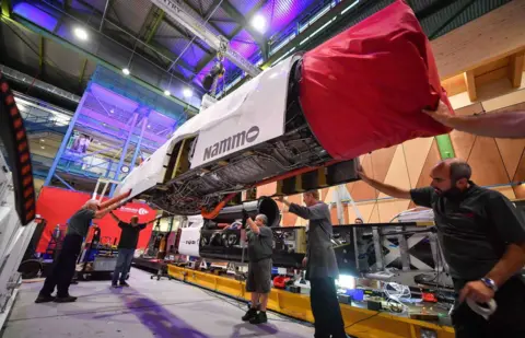 BLOODHOUND LSR The jet flies in