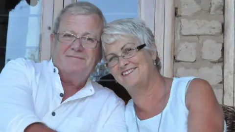 Family photo Terry and Jean McLoughlin