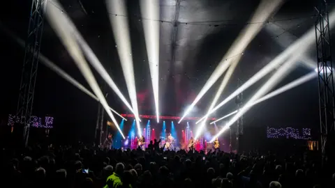 Paul Campbell Loopallu