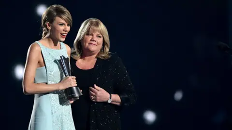 Getty Images Taylor Swift and her mother, Andrea