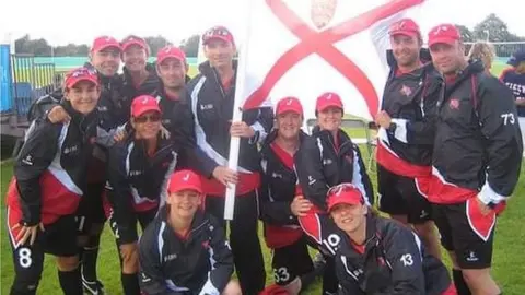 Jersey Softball Association A photo of the team