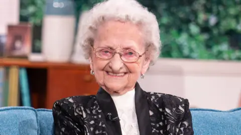 S Meddle/ITV/REX/Shutterstock Doris Hobday