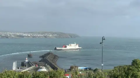 BBC Ben-my-Chree leaving Douglas Harbour