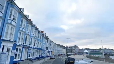 Google Marine Terrace, Aberystwyth