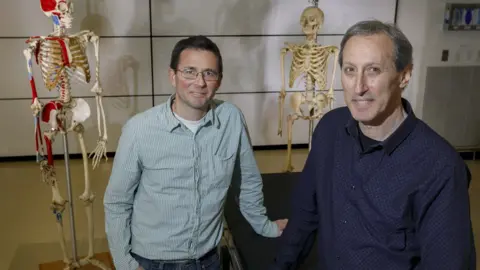 OHSU/Kristyna Wentz-Graff Dr Cam Walker and Dr Mark Hankin at Oregon Health and Science University