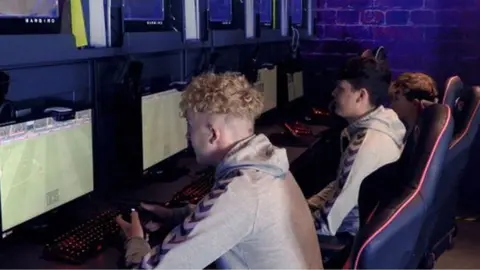 Bristol Robins Foundation Students taking part in esports.