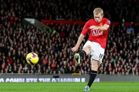 PA Media Paul Scholes scoring for Manchester United