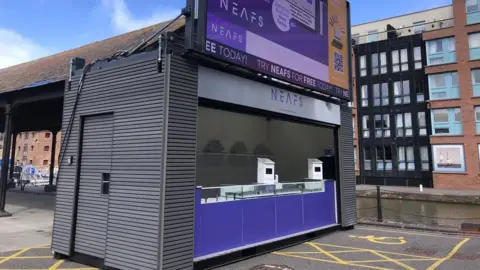 Gloucester pop up vape shop will not face action from council