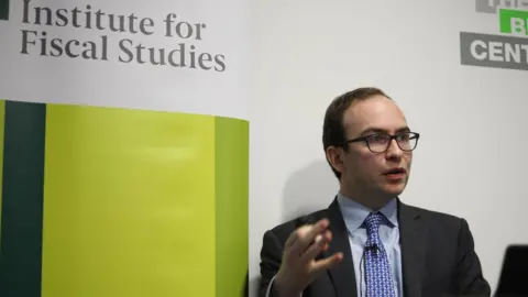 Jonathan Cribb Jonathan Cribb