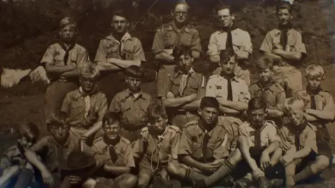 1st Albrighton Scouts 1st Albrighton Scouts