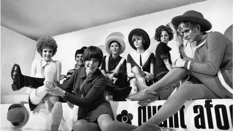 Mary Quant with models