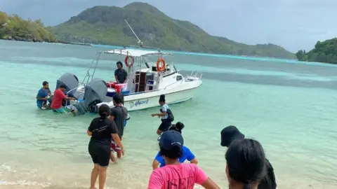 Nathalia Lawen Beach clean