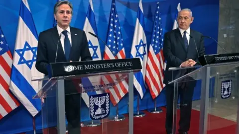 Reuters US Secretary of State Anthony Blinken and Israeli Prime Minister Benjamin Netanyahu hold a joint news conference in Jerusalem (25 May 2021)