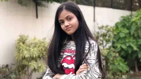 Zainab Ahmad Marium Ahmad