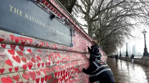 The Covid memorial in central London