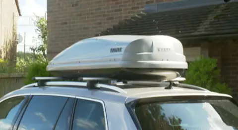 Newbury couple shocked over migrant in car roof box