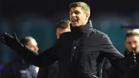 Rangers manager Steven Gerrard