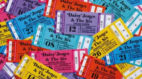 Penguin Random House Daisy Jones & The Six