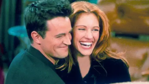 Getty Images Matthew Perry and Julia Roberts