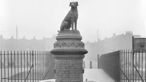 Historic England Archive The Brown Dog of Battersea statue