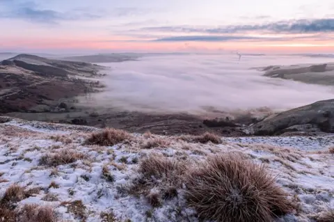 David Dillon Photography Cloud inversion on Mam Tor