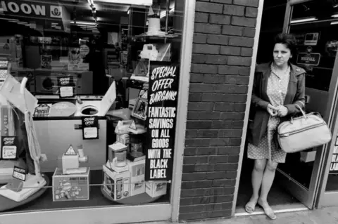 Luis Bustamante Hull