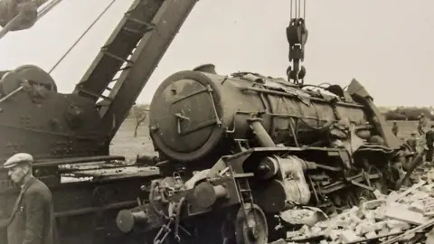 The Cambridgeshire Collection Aftermath of Soham rail disaster, 1944