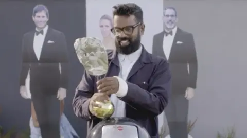 Romesh Ranganathan