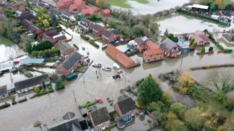 Flooding in Fishlake