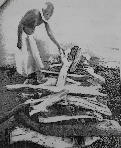 Swastik Pal Modi father and son, bier