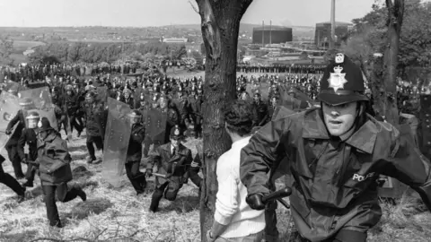 Getty Images Police charger picketers at Orgreave