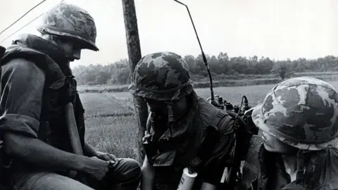 Wayne Johnson US soldiers move into the JSA to defend the engineers cutting down the tree