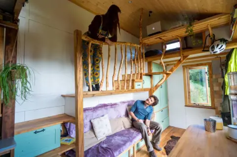 BBC/Nick Hartley Tomos Morgan and Amie Simons