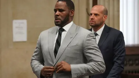 Getty Images R. Kelly in court