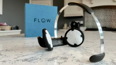 Nikki Fox/BBC The Flow headset which treats depression with electronic pulses