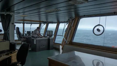 Povl Abrahamsen/BAS/NOC A view from the bridge