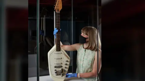 Science Museum Group Vox Phantom VI teardrop guitar, once owned by Joy Division’s Ian Curtis